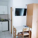 Gabrijel Apartment *